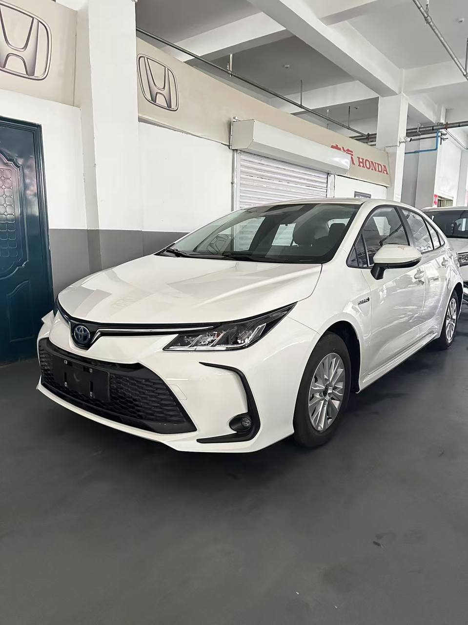 Toyota Corolla 1.8T Hybrid Pioneer Edition